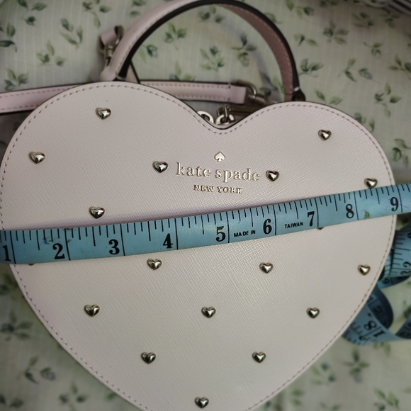 Kate Spade New With Tags!! Love Shack Embellished Heart Shaped Purse - Picture 11 of 12